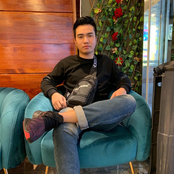 ＩＱ丨ＴＯＮJR