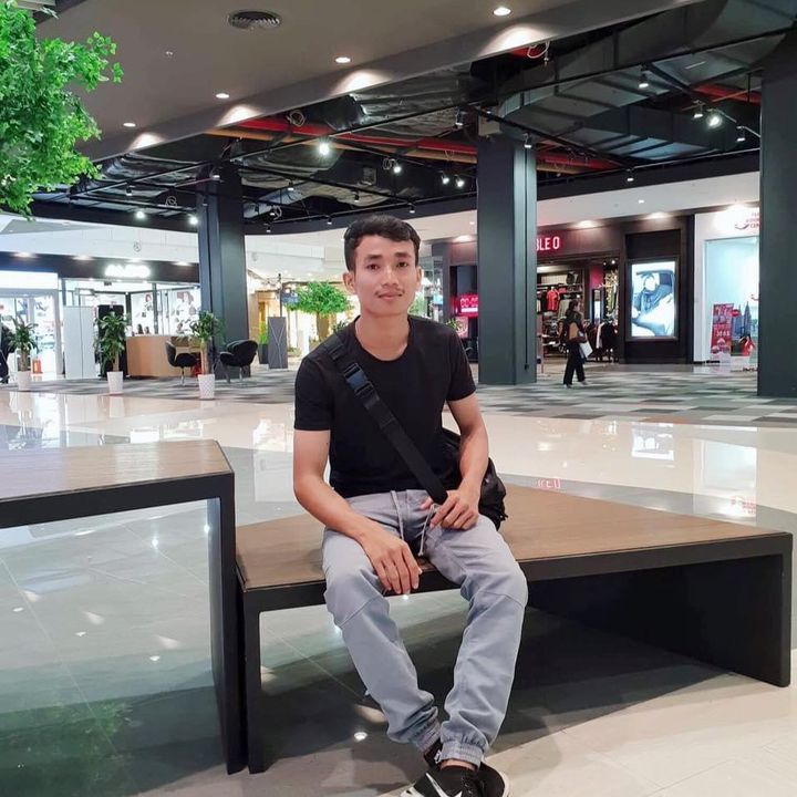 Thuch Chanthou - ធុច ចន្ធូ