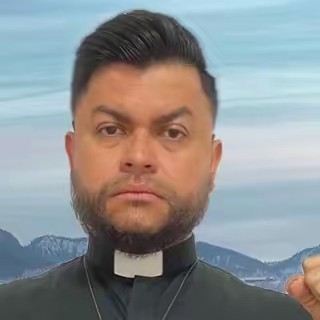 Sacerdote Católico Exorcista