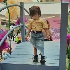 IVANNAS KOREAN SANDALS SHOP