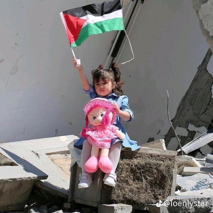 𝒍𝒐𝒖𝒓𝒊𝒏𝒆 ♡︎♡︎♡︎