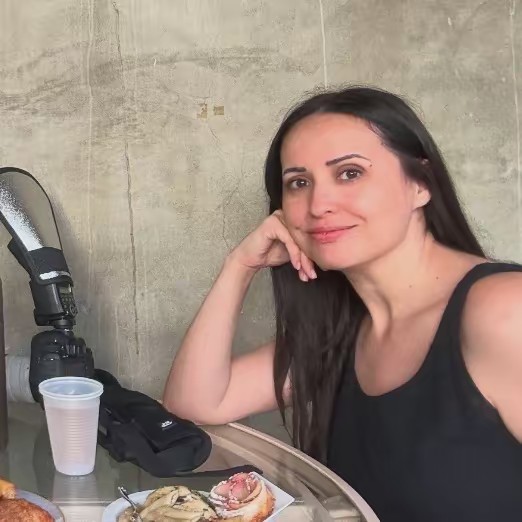 Isabel Garcia-Photographer