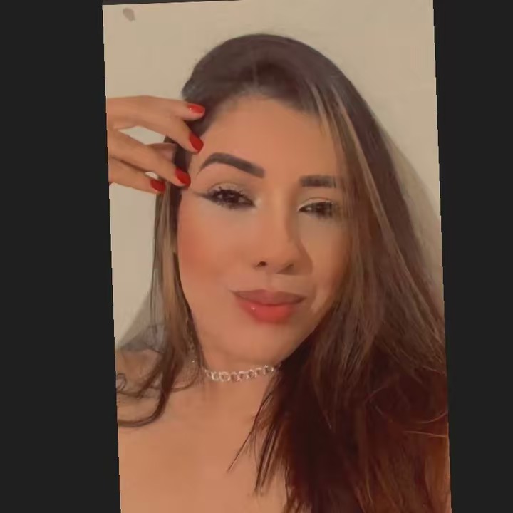 Aline Godoy Ferreira