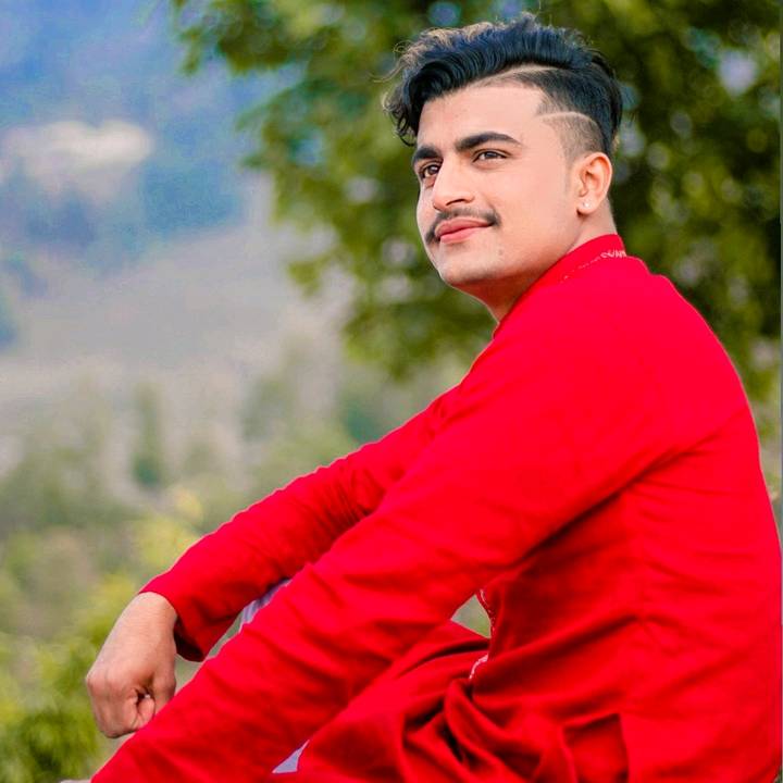 Dinesh Rijal🇳🇵🇬🇧