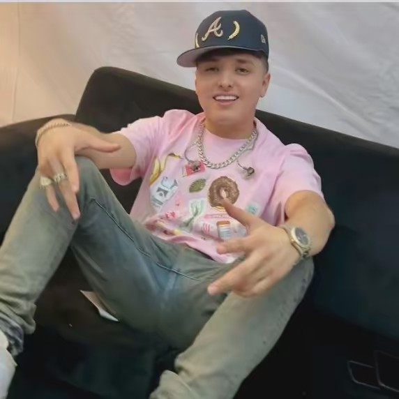 historias de gabito♡