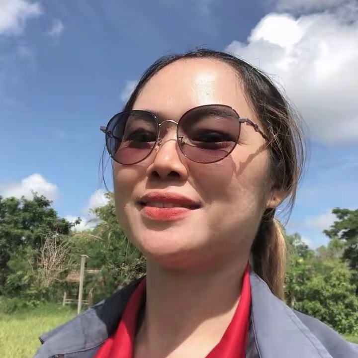 ปลาหน้าเป็นสิว🖤🖤