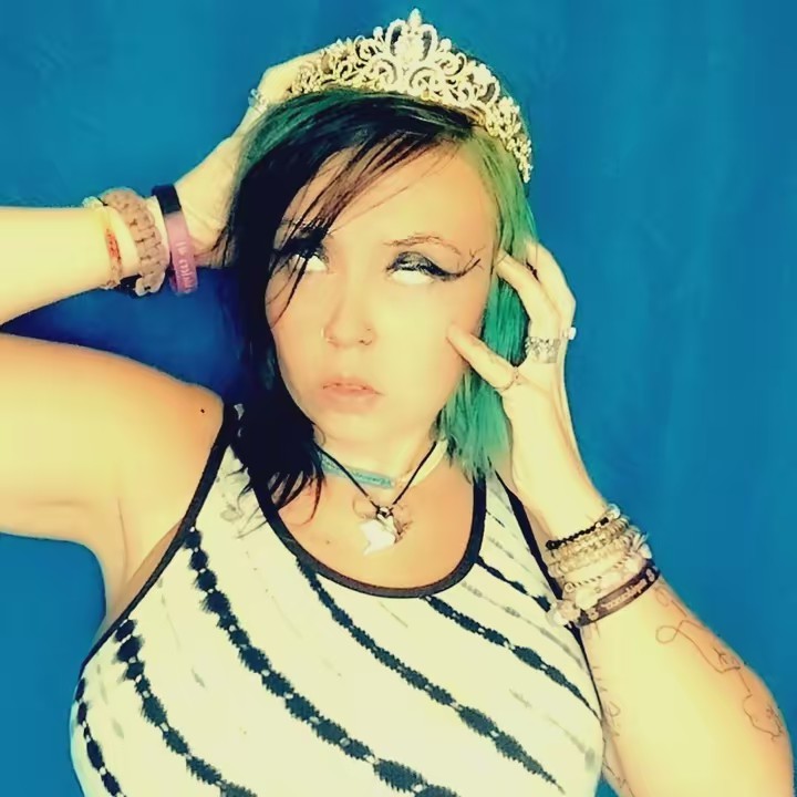 👑☠️🤘🏻🖤VIDA LYNN🖤🤘🏻☠️👑