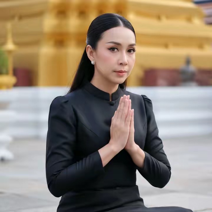 สี่สิบยังแจ๋ว