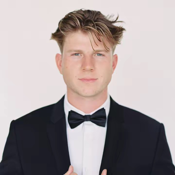 Hunter Woodhall