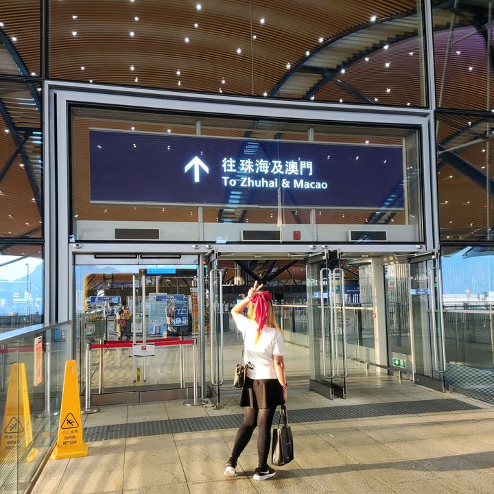 🇦🇺 🇩 🇮 🇳 🇩 🇦 🇭🇰