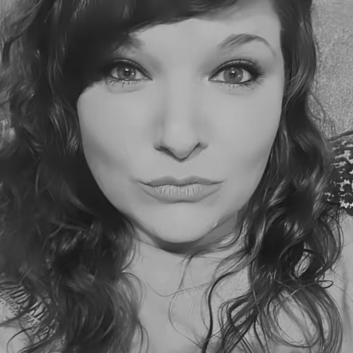 𝓜𝓲𝓬𝓱𝓮𝓵𝓵𝓮