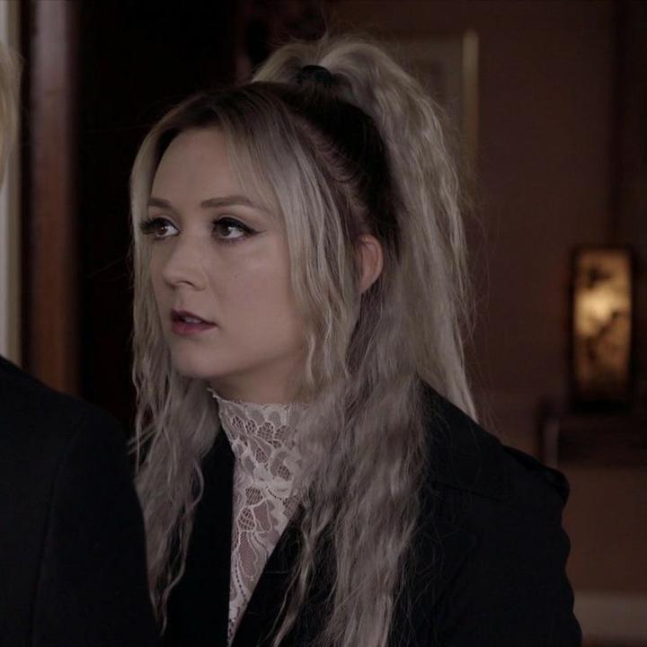 Nessa ༉‧₊˚🕯️🖤❀༉‧₊˚.