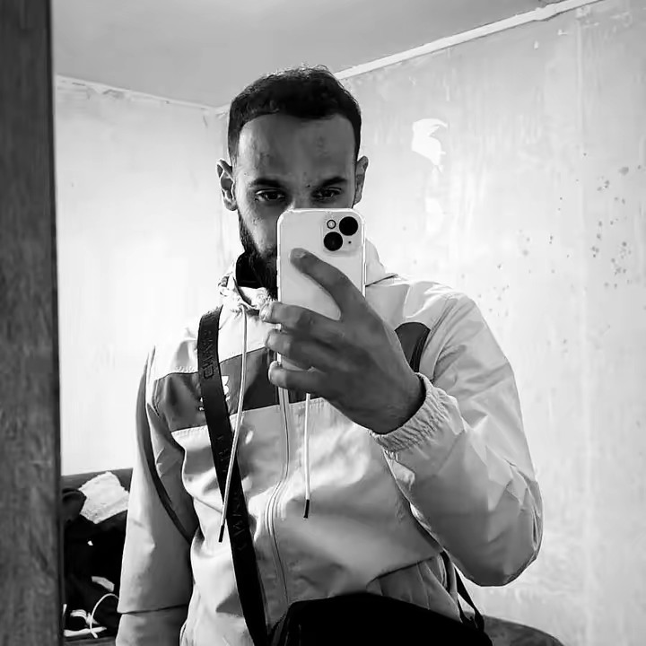 212🇲🇦213🇩🇿