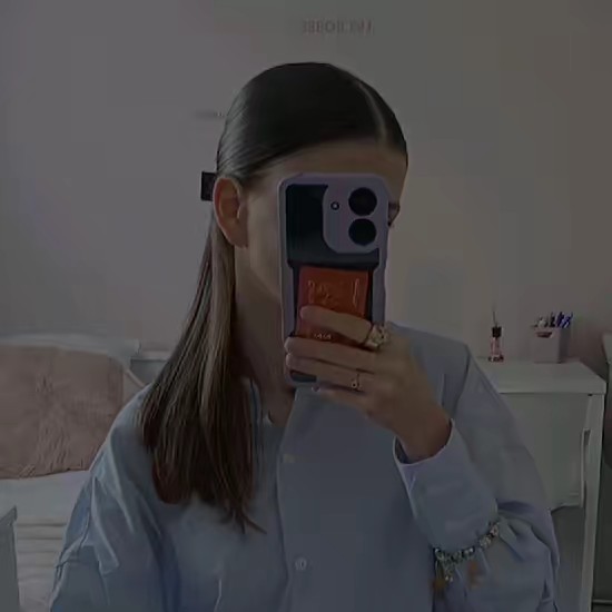 𝓒𝓮𝓵𝔂𝓷𝓪