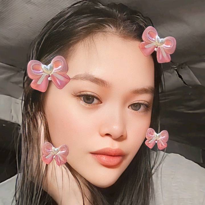 Schelle Thrifts Collection