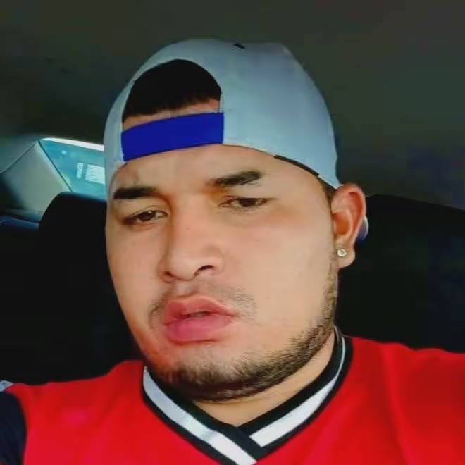 john farruko  team 🐧🐧🇭🇳😘