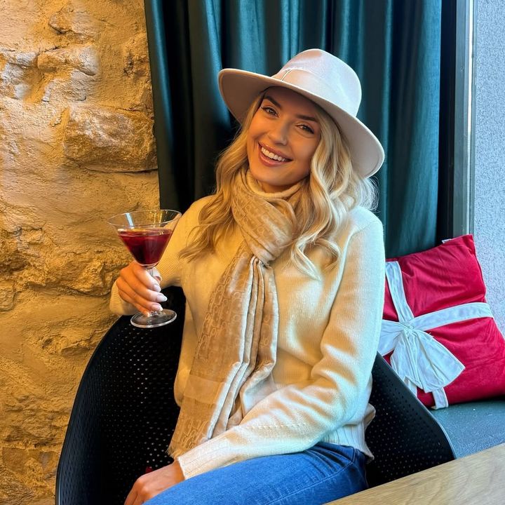 C H R I S  C E L I N A