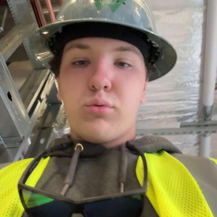 𝑅𝓎𝒶𝓃 𝓌𝒶𝓉𝓈𝑜𝓃