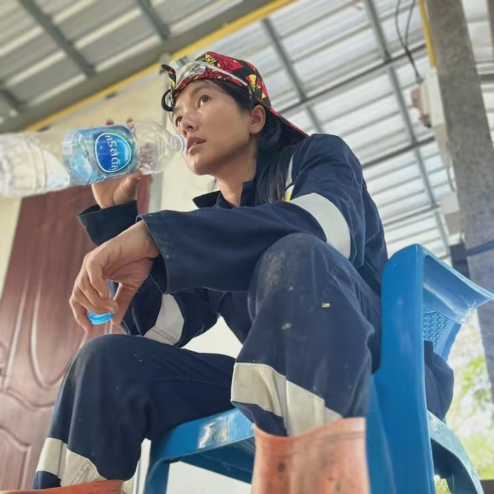 แม่อัง เกษตรกรตัวดำ(ช่องสำรอง)