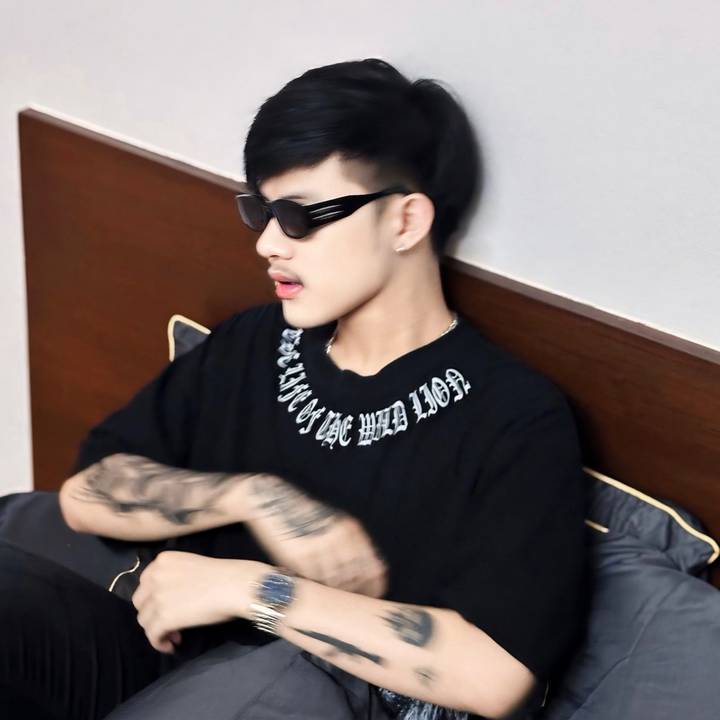 ภูวนัย’ย.ฯ  🐶