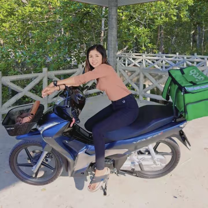 เฮลบลูบอย