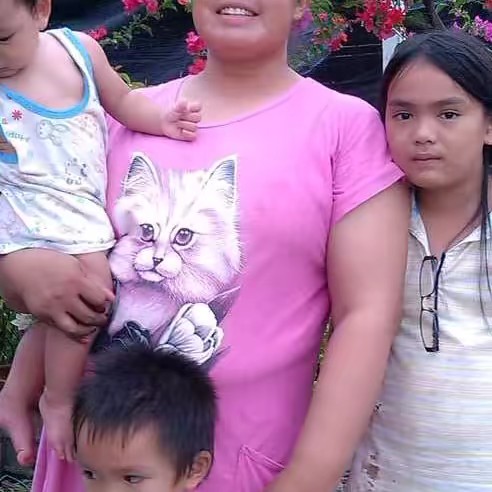 หงส์ทองปักตะกร้า