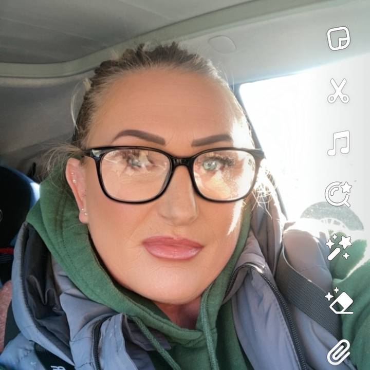 🌸🌼🦋:::Rachael:::🦋🌼🌸