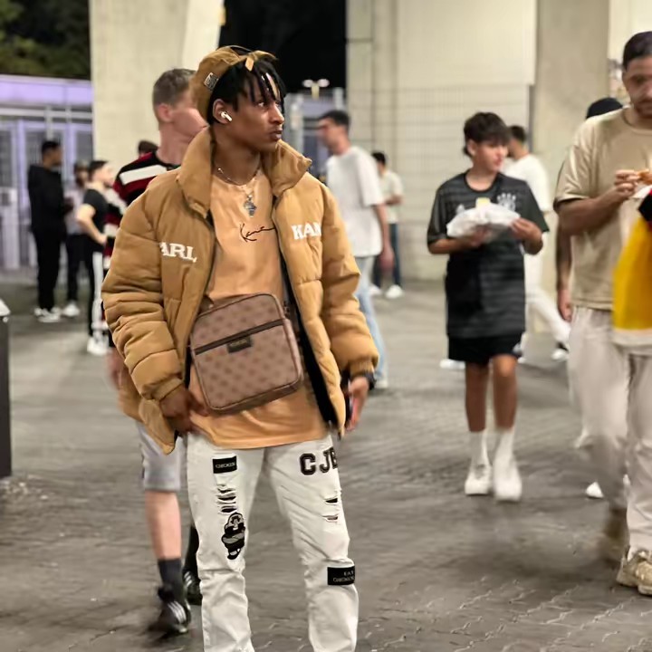 Afellay224🇬🇳🇩🇪👈