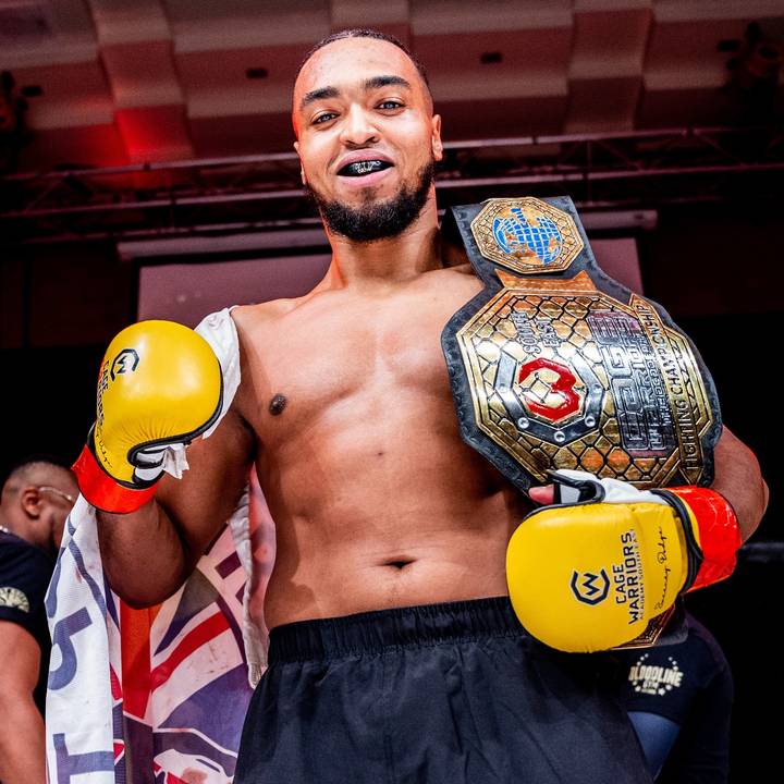 Yusuf Ali-taleb 🇩🇿🇩🇲🇬🇧