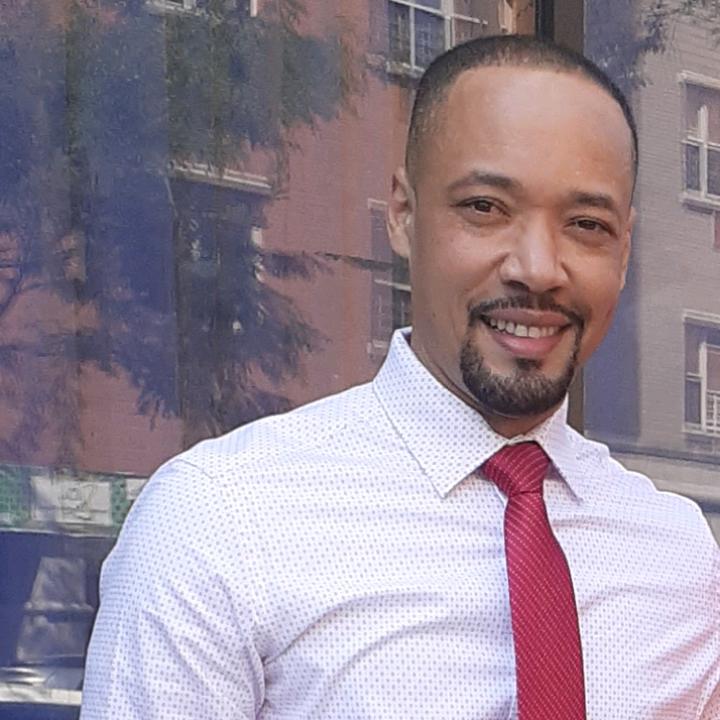 Junior De La Cruz Oficial