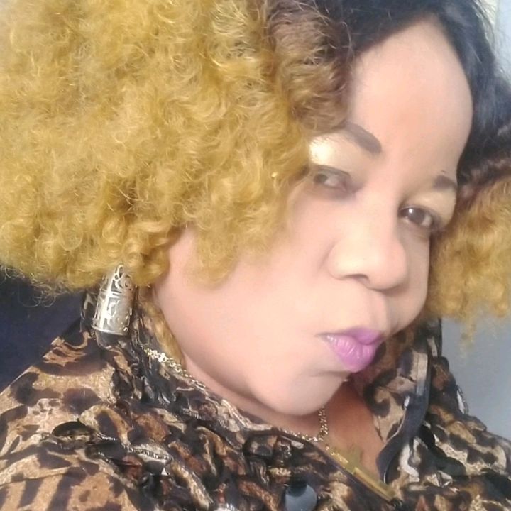 Bunmi Ibrahim837 ladyb