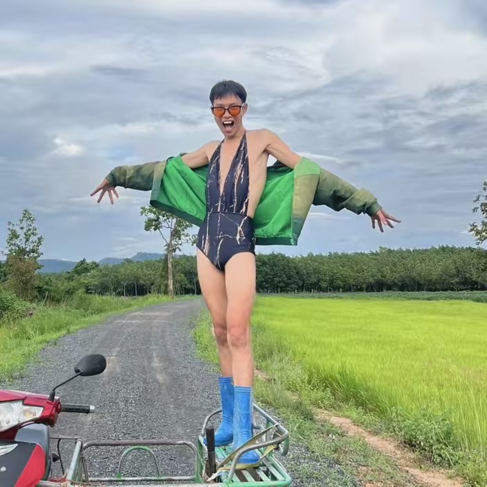 แคปชั้นอีสาน