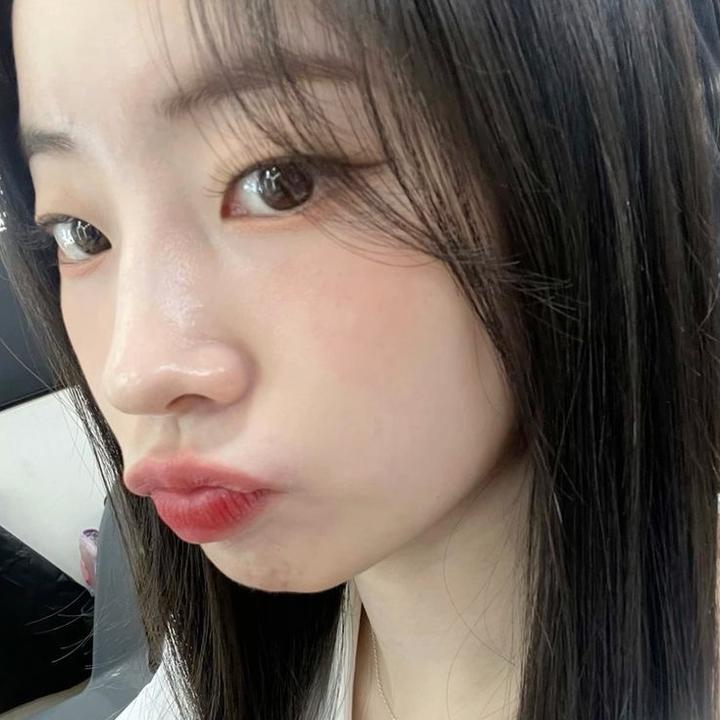 𓏲 ˖ 𖥻 eri 🦄