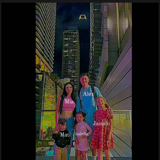 Mia🐾໊⋆͛🦖⋆͛