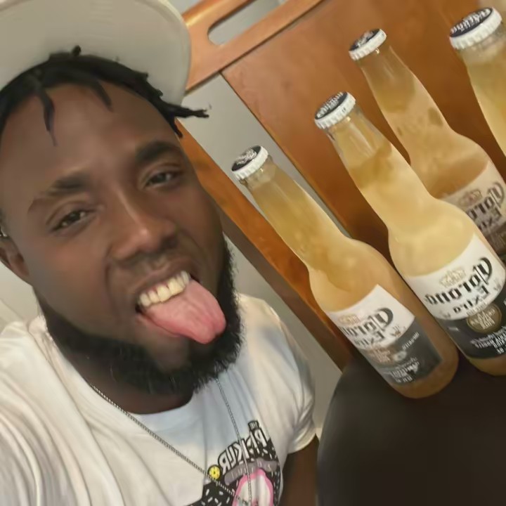 Black junior 🇭🇹🇭🇹🇭🇹