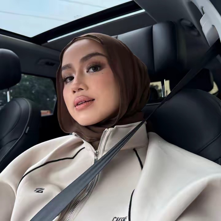 aida razmannn