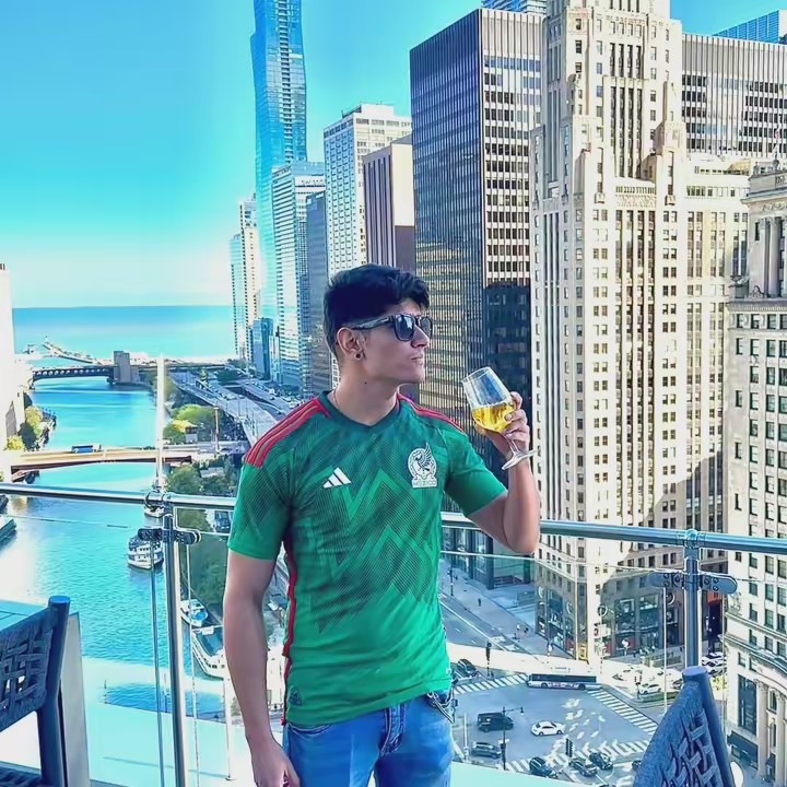 Alex El Leon🦁🍓