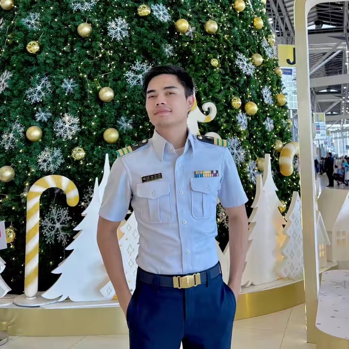 ไตเติ้ล อรุ่มเจ๊าะ