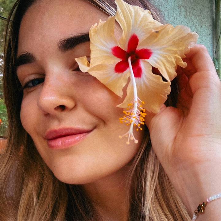 Darja 🌺✈️🌞🌊