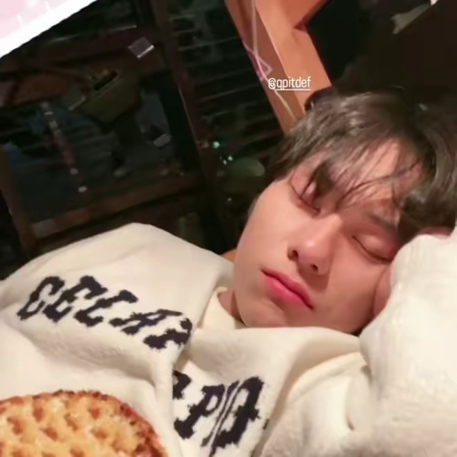 山下幸輝の涙袋