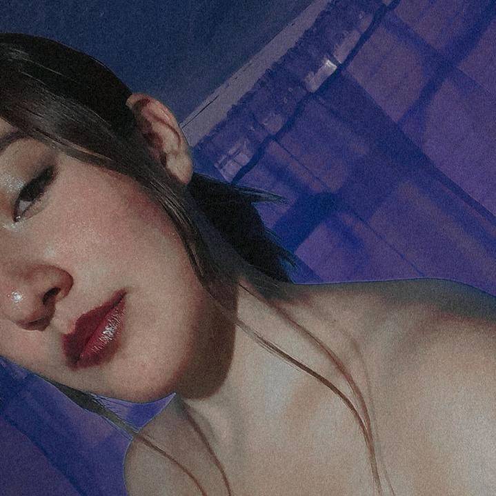 Yamilet Mariposa εїз