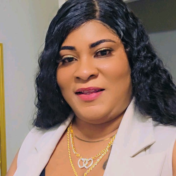 Edith Moore 💯❤️💓