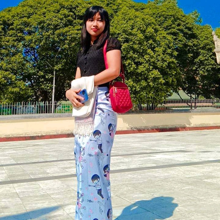 🌻တ🌻နိုင်း🌻သူ🌻