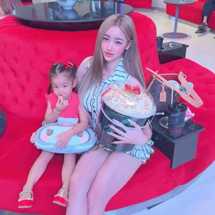 ยูนิคอร์น สีชมพู 🦄