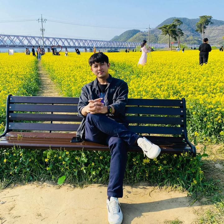 คิวรัตนบารมีพระเครื่องในเกาหลี