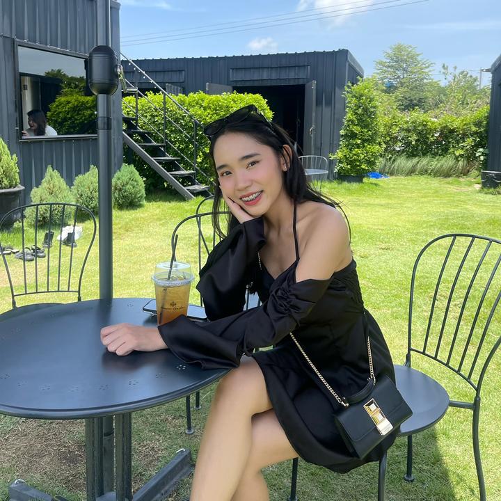 พอจอ = แพรวจิ๋ว