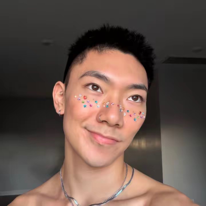 aaron sun ☆