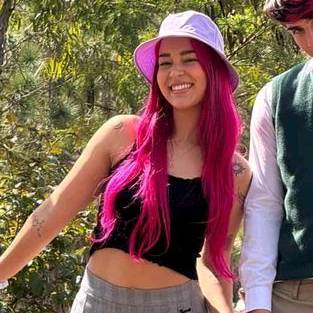 -𝐋arah! 𝓦. 𝐊atlen!¡🖤💤