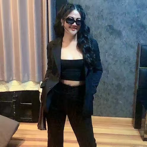 หนูนา ผญชอบยิ้ม