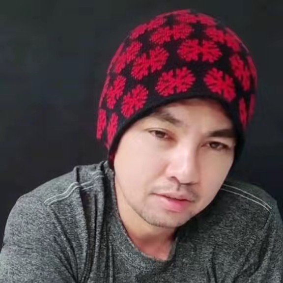 นาวินไน